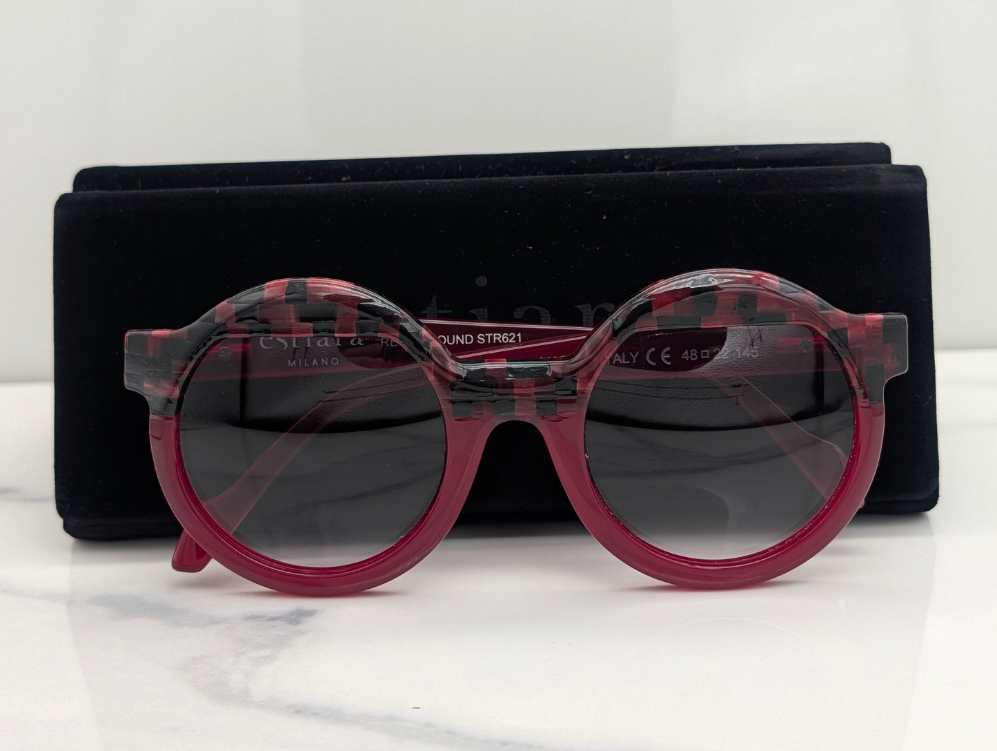Estiara Milano – Retro Round STR621
